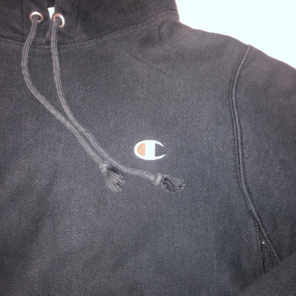 Black champion hoodie - Picture 2 of 6
